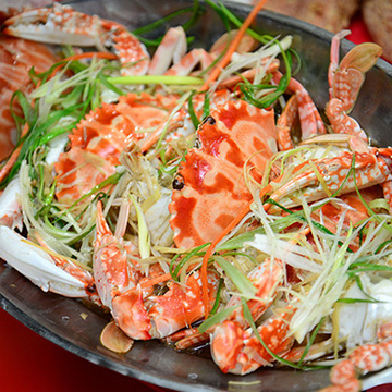 湛江菜：湛江菜是广东菜系的第四个分支，以湛江为代表，以海鲜丰富、口味鲜香著称。